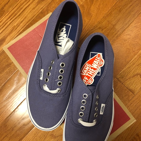 Vans - Picture 4 of 4